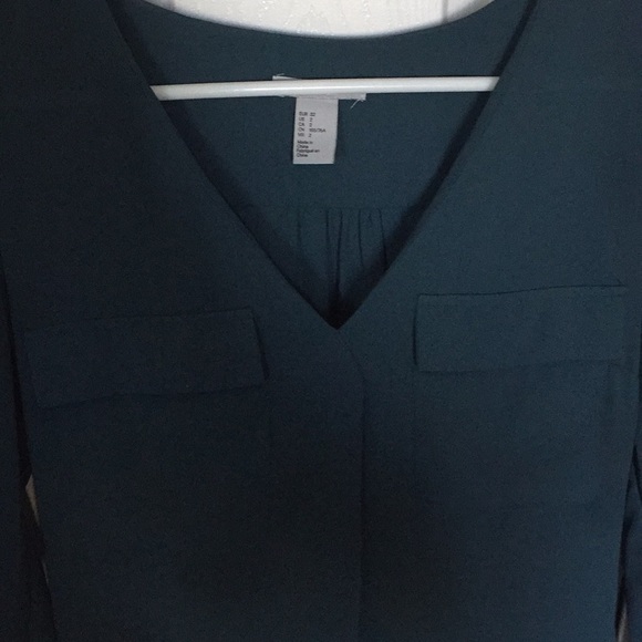 H&M blouse - Picture 2 of 5